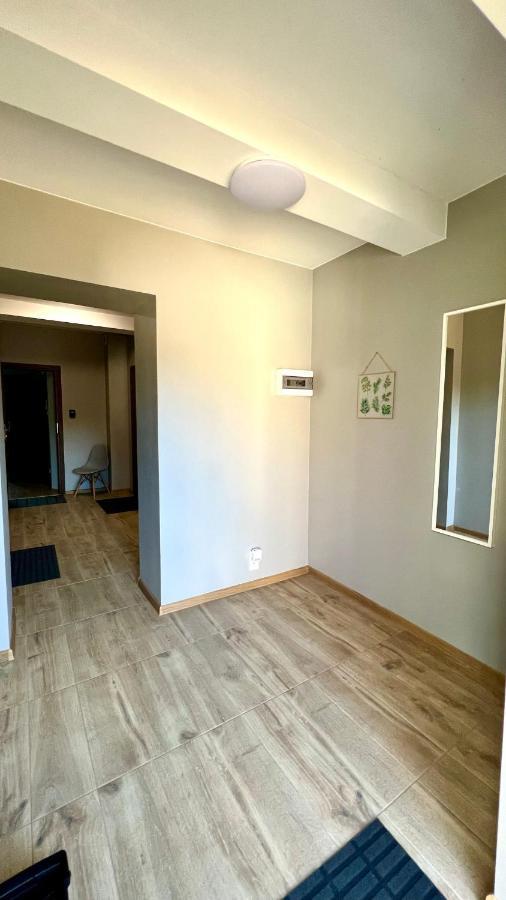 Las Aparthotel W Dolinie Stawow Zator By Housine المظهر الخارجي الصورة